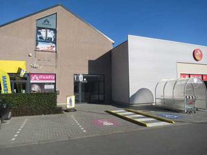 Bureaux dans centre commerciale- Gozee