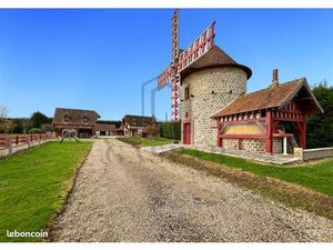 Maison 17 pièces 453 m²