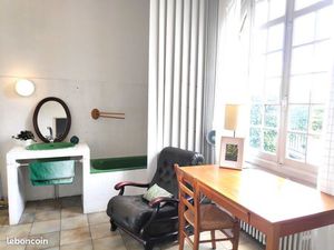 Chambre meublée et équipée dans maison de caractère - Toutes charges comprises