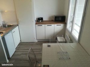 T1bis meuble Angers catho avec parking prive