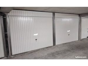 Location garage box double 25m2