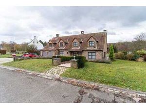 Superbe villa qui sera rénovée avec une vue exceptionnelle