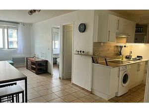 Location appartement  34.05 m² T-2 à Sainte-Geneviève-des-Bois  777 €
