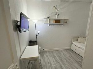 Location appartement 1 pièce 17 m² à Boulogne-Billancourt (92100)