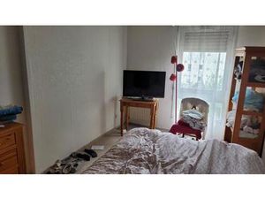 Location appartement 3 pièces 71 m² à Créteil (94000)