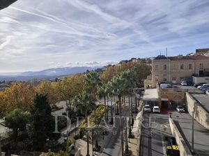 Grasse – Superbe 2 pièces plein sud avec vue mer
