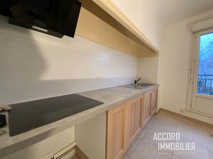 T3 RÉNOVÉ QUARTIER CASERNE DES POMPIERS  BÉZIERS