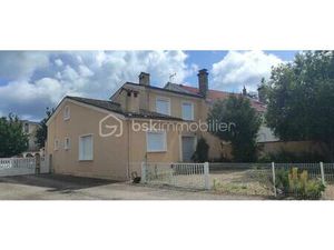 Maison de 140 m² à Montpon-Menesterol