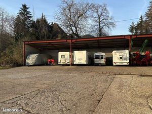 Emplacement camping car