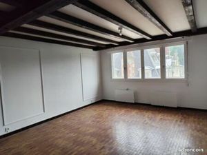 F4 de 125 m2 avec parking et ascenseur centre ville