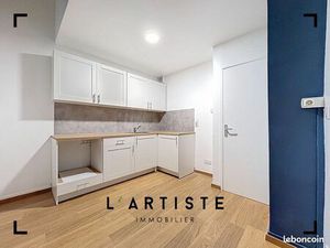 À louer appartement T2 de 43m2 entièrement rénové en résidence sécurisée