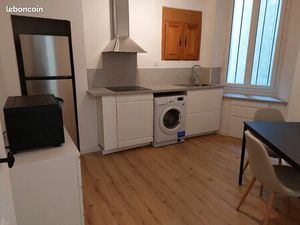 Loue T2 appartement équipé