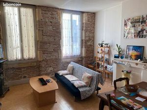 Grand T2 proche Centre ville