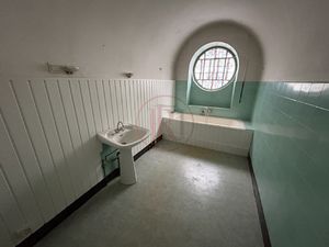 Appartement 98m2 à renover 3 pièces