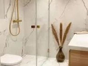 Idéal premier achat  beau studio avec balcon et parking