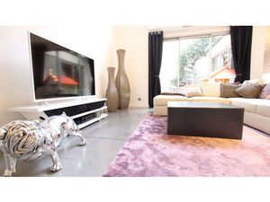 LYON 6e - Atypique et raririssime