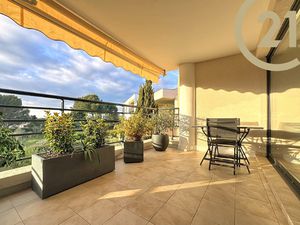 VENTE - SAINT-RAPHAEL - HAUTS DE BOULOURS - DERNIER ETAGE