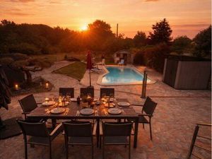 Maison 260 m² – Terrain 3 000 m² – Piscine & Jacuzzi – Amiens Sud