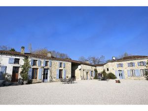 Domaine maison de charme 511m2  14 chambres  piscine chauffé