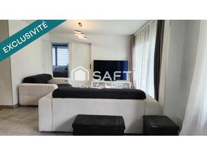 Maison mitoyenne entièrement rénovée avec garage et jardin  idéale famille