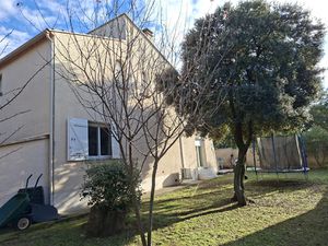 Villa T6 + T2 Indépendant Jardin 808m2 - Calme et Rentable -