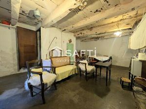 CHARMANTE MAISON avec TERRASSE et DEPENDANCES