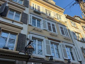 Appartement F2 + coin bureau cuisine équipée centre historique de Mulhouse