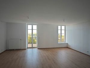 Superbe T3 avec terrasse  garage et cave