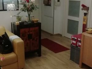 Dans un ensemble immobilier végétalisé  Agréable APPT T2