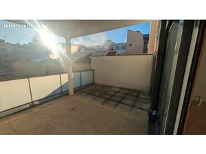 Studio avec terrasse Lyon 2
