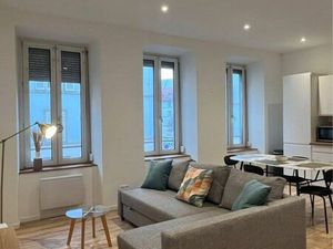 Appartement 2 pièces meublé 50 m² - Entièrement rénové - Lumineux exposition sud-est - Dis