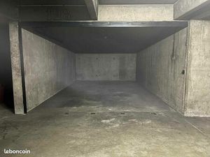 Parking 20m² Paris 11