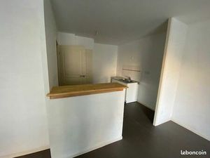 Appartement T4  lumineux en plein centre ville de Boulogne-sur-Mer