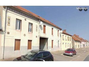 Entièrement rénové - Grand T4 Bis dans petite résidence - Centre Ville Doyet