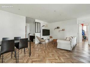 Chambre 1 pièce 80 m²