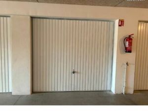 Location garage sécurisé à l'année valras plage
