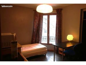 STRASBOURG centre Place de Zurich CHAMBRE MEUBLE