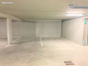 TERRASSES DE LA REINE BLANCHE Emplacement parking en sous-sol à louer  sécurisé  Orléans M