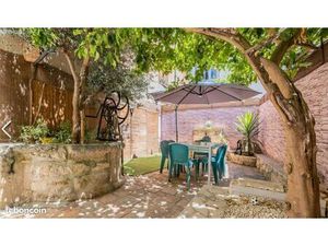 Maison F4 Maison F4 83m2 à louer dans centre du village de Magalas