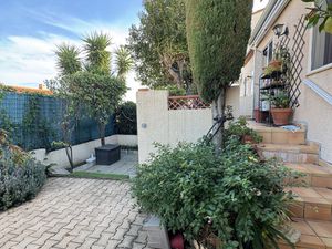 VILLA PLAIN PIED AVEC GARAGE