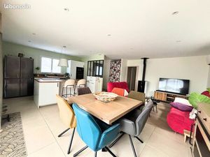 Charmante maison familiale avec jardin et piscine