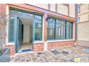 Versailles Notre-Dae Maison 3/4 pièces 87.5 m² au sol avec cour arborée