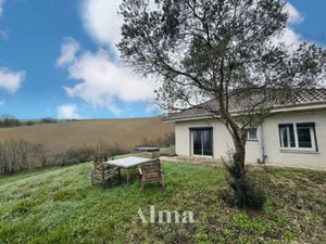 Maison individuelle de charme T6 de 180 77 m2 sur une parcel