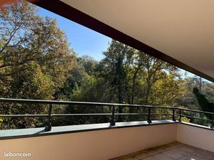 DANS RÉSIDENCE AU CALME T4 DE 88 m2 AVEC TERRASSE