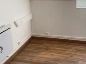 Studio 27 m² entièrement rénové