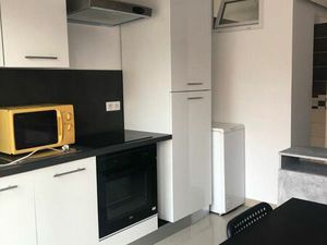 Locatio studio meublé