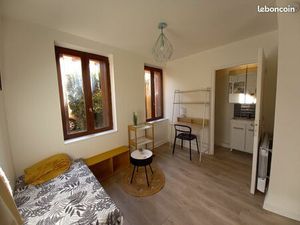 Appartement T1 bis meublé métro Saint Michel