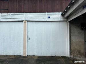 Location garage fermé