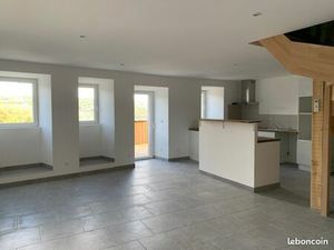 Appartement 89 m2 Gravières 07140