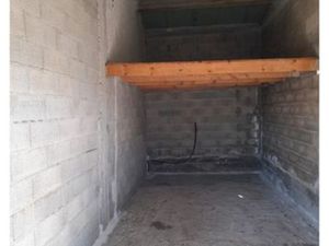 Box de stockage 40m2 sur 2 niveaux sur terrain fermé facile d'accès même en camion montaur